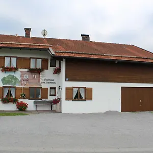 https://gaestehaus-zum-zitherklaus.com-bavaria.com